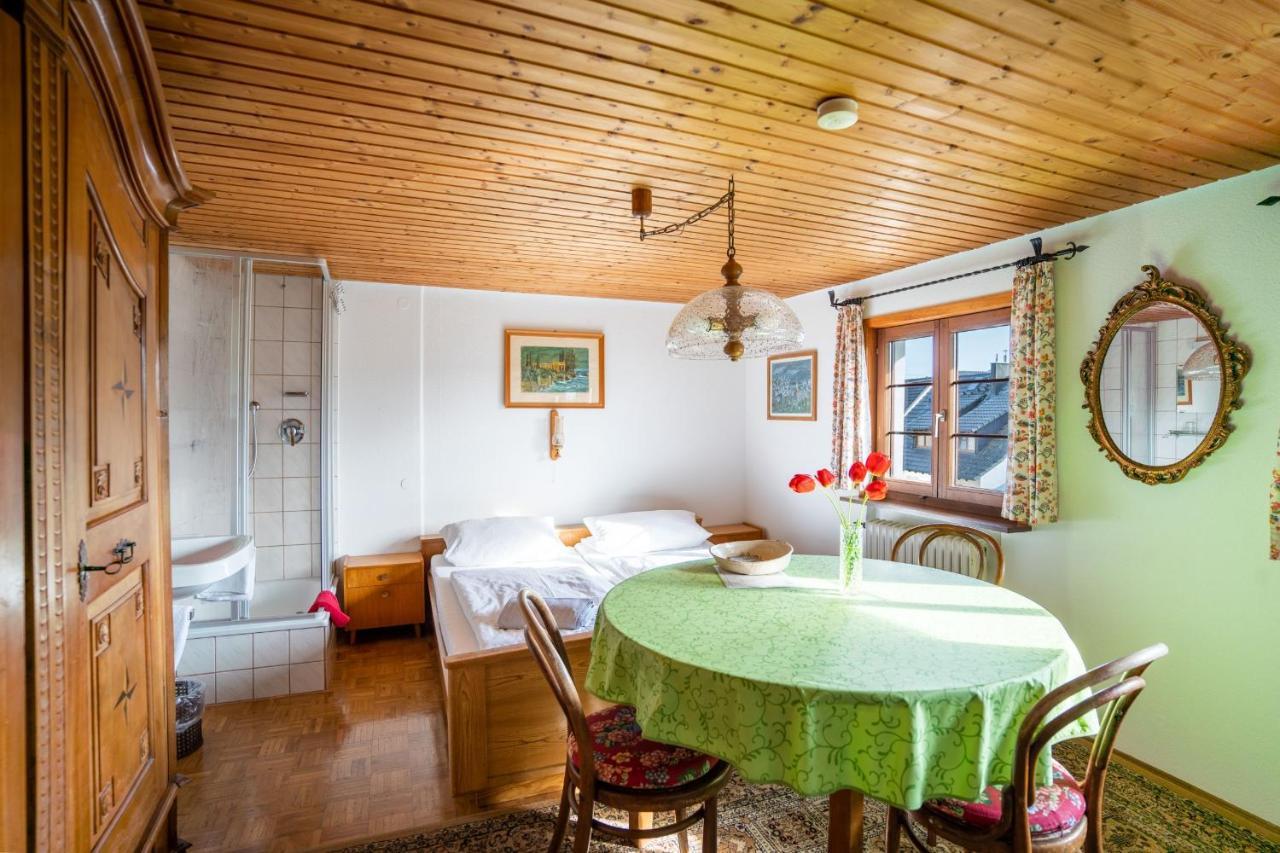 Zum Torkelhaus Hotel Зиплинген Екстериор снимка