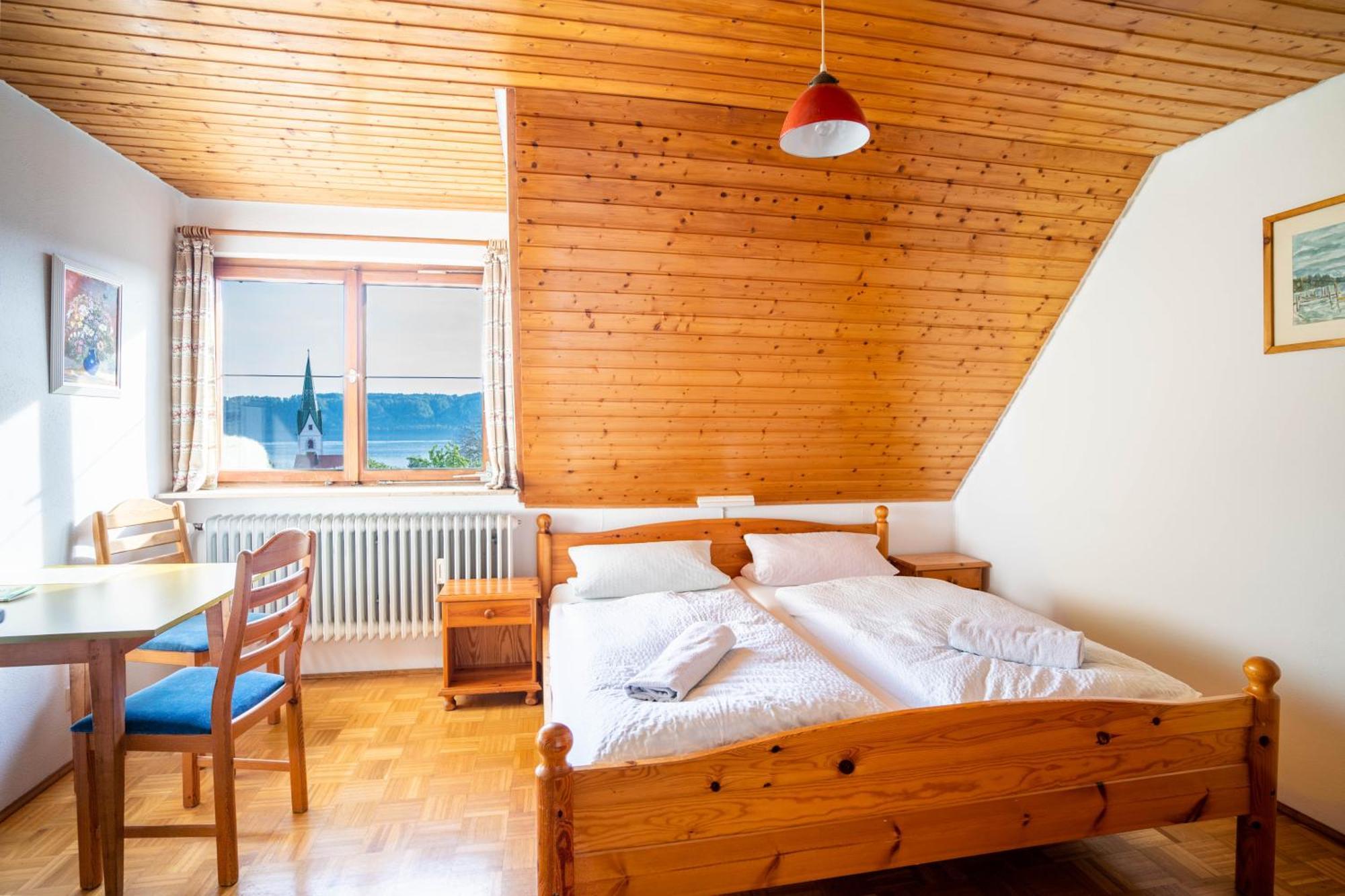Zum Torkelhaus Hotel Зиплинген Екстериор снимка