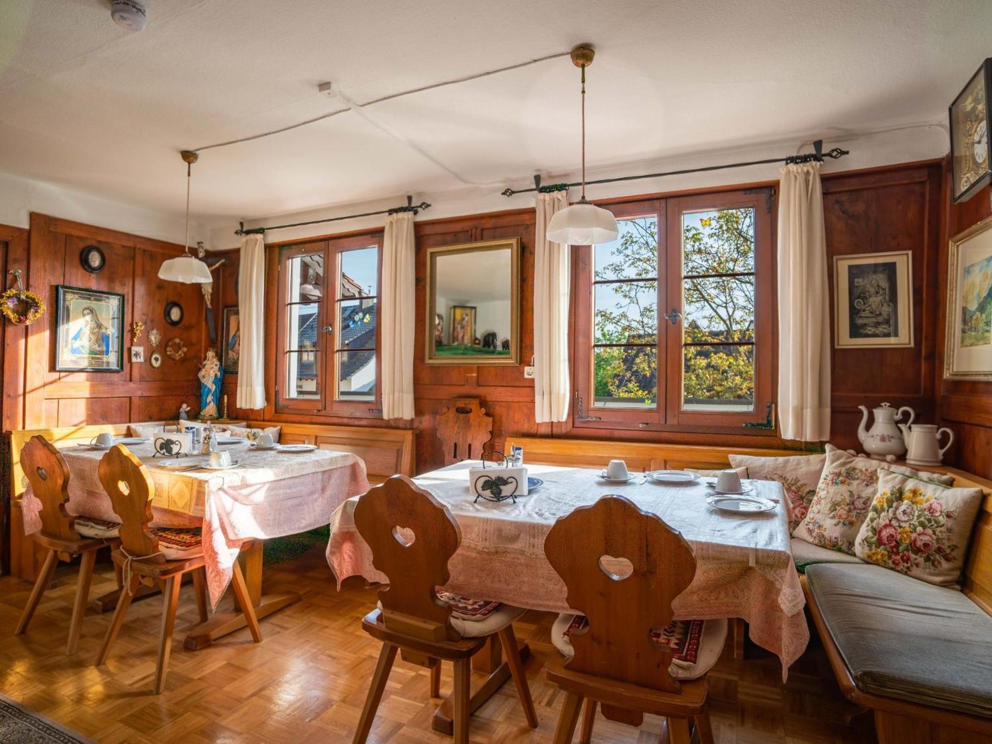 Zum Torkelhaus Hotel Зиплинген Екстериор снимка
