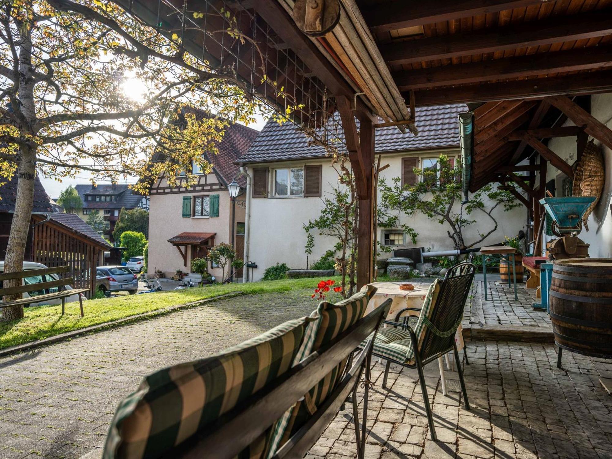 Zum Torkelhaus Hotel Зиплинген Екстериор снимка